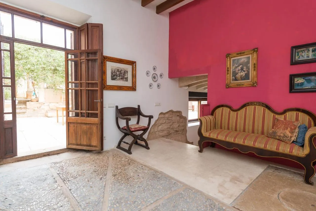 Vila Cal Senyor Damia Santanyí